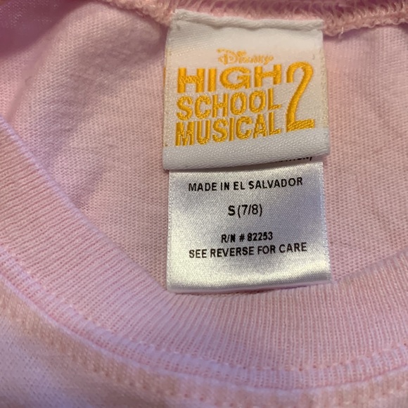 Disney High School Musical 2 kids t shirt size Small 7/8 - Picture 2 of 7